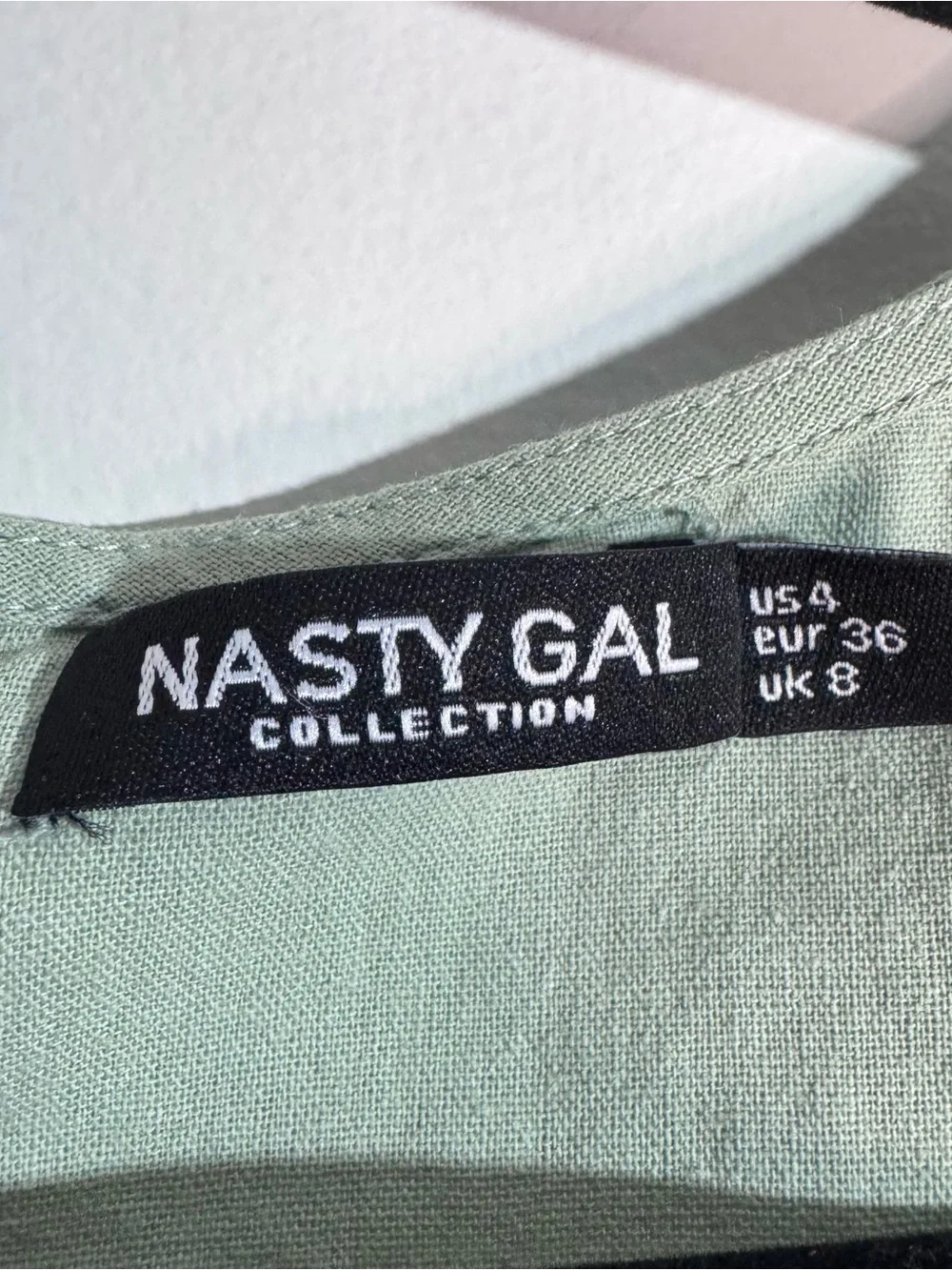 Nasty Gal Sage Green Tie Front Romper Ruffle Sleeve Cutout Size 4 - Picture 4 of 6
